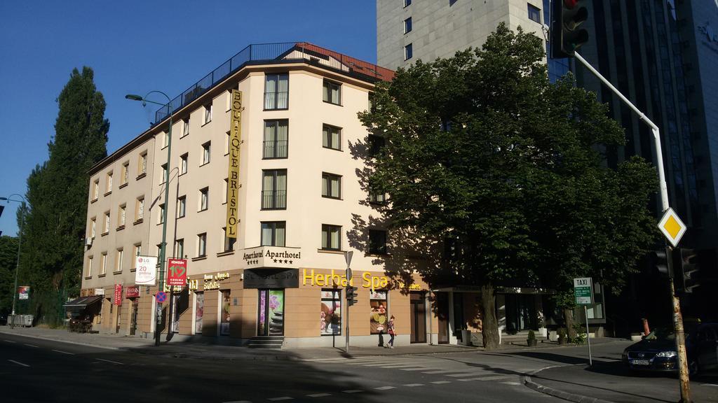 Hotel Boutique Bristol Sarajevo Exterior photo